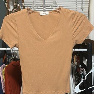 Active USA Tan Fitted V-Neck T-Shirt